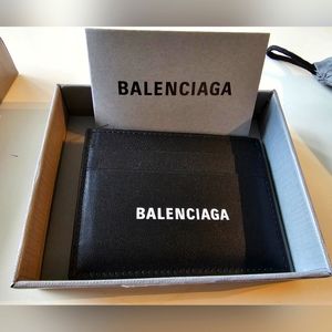BNIB Balenciaga Cardholder Authentic